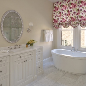 Robert Burg Design Chateau On Central Guest Bath