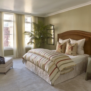 Robert Burg Design Chateau On Central Guest Bed Room
